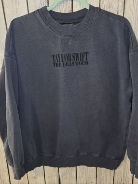 Taylor Swift Eras Tour Official Merch Blue Crewneck Size Medium 2023